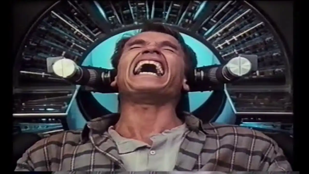 Arnold Schwarzenegger in TOTAL RECALL - Trailer (1990, German)