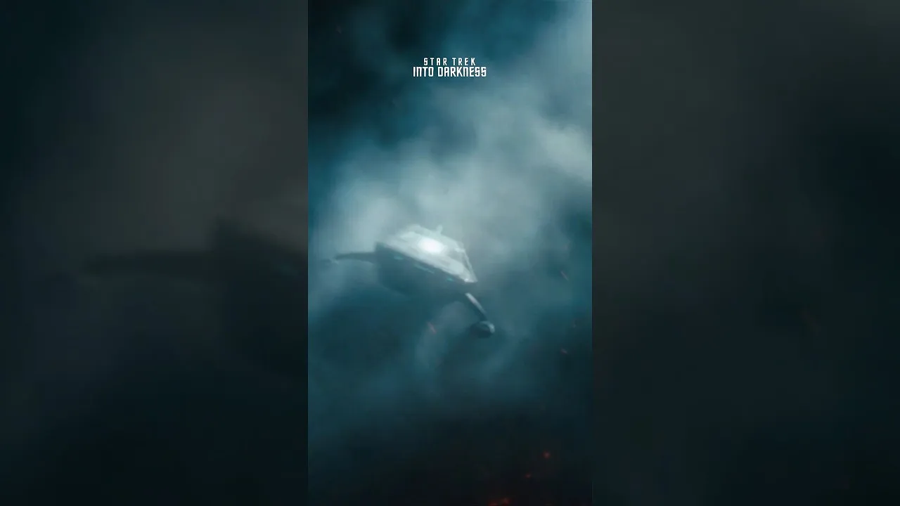 Video: Mehr Anweisungen. Weniger Witze. 👨‍🚀🖖👽 Schau #StarTrekIntoDarkness bis 12.09. bei #Sky.