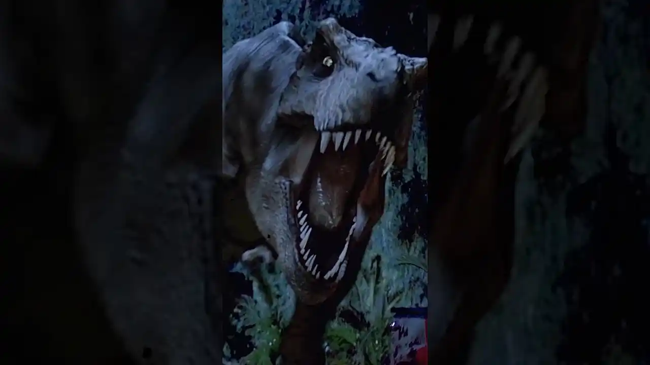 Video: Innen- und Außenstimme üben wir noch. #JurassicPark #UniversalPictures