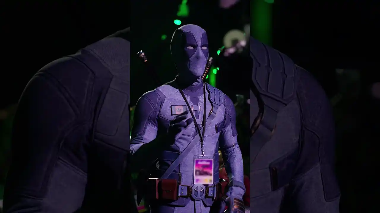 Video: That voice sounds familiar… 🤔 #SDCC