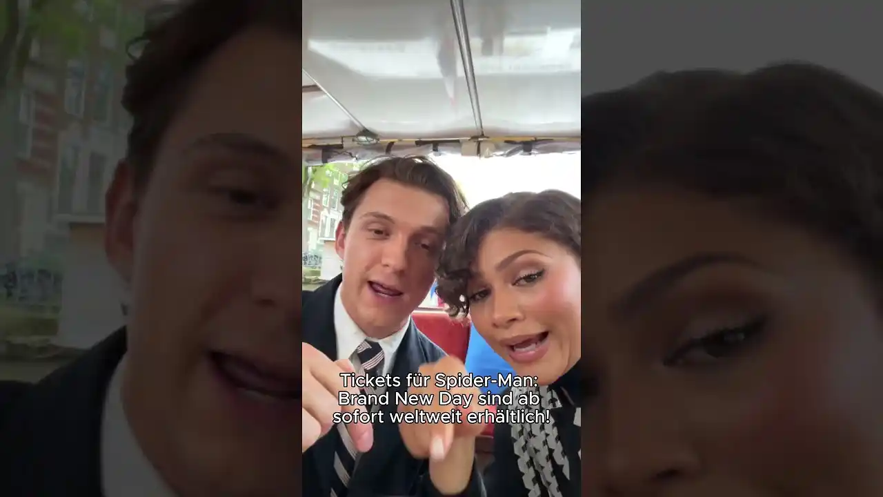 Video: Grüße von Tom Holland und Zendaya 👋 Der Vorverkauf läuft! #SpiderManBrandNewDay – Ab 29.7. im Kino