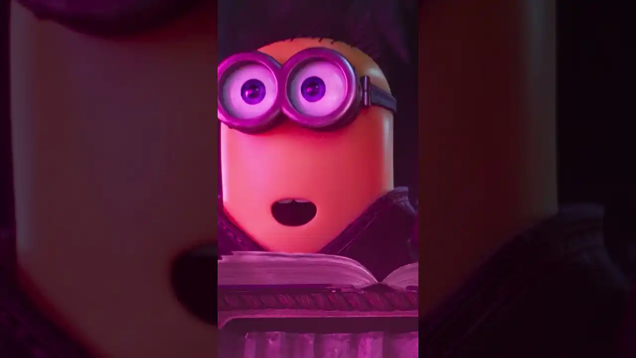 Video: Hollywood + Minions = Chaos! Jetzt Tickets für MINIONS & MONSTER sichern 💛 Ab 1. Juli nur im Kino.
