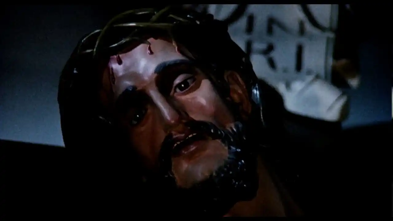 Video: The Exorcist III Trailer - 35mm - HD