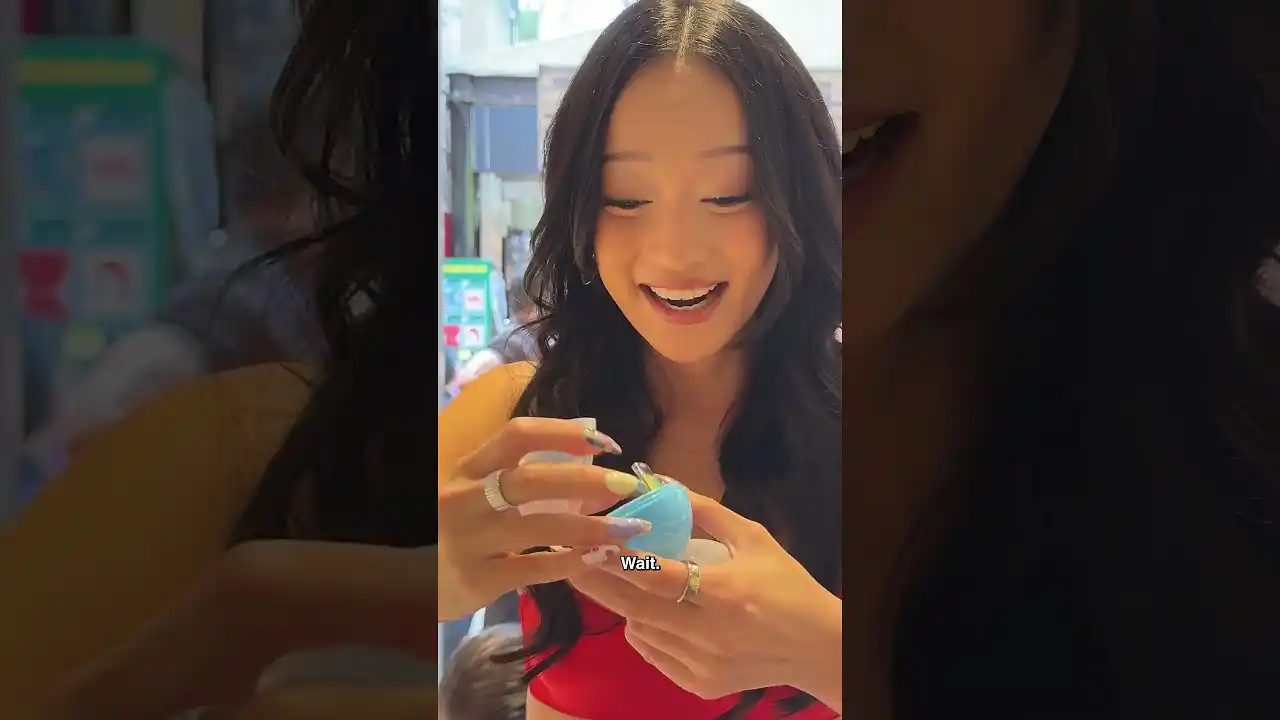 Video: Chun-Li Wins Chun-Li #streetfightermovie #movie #gashapon