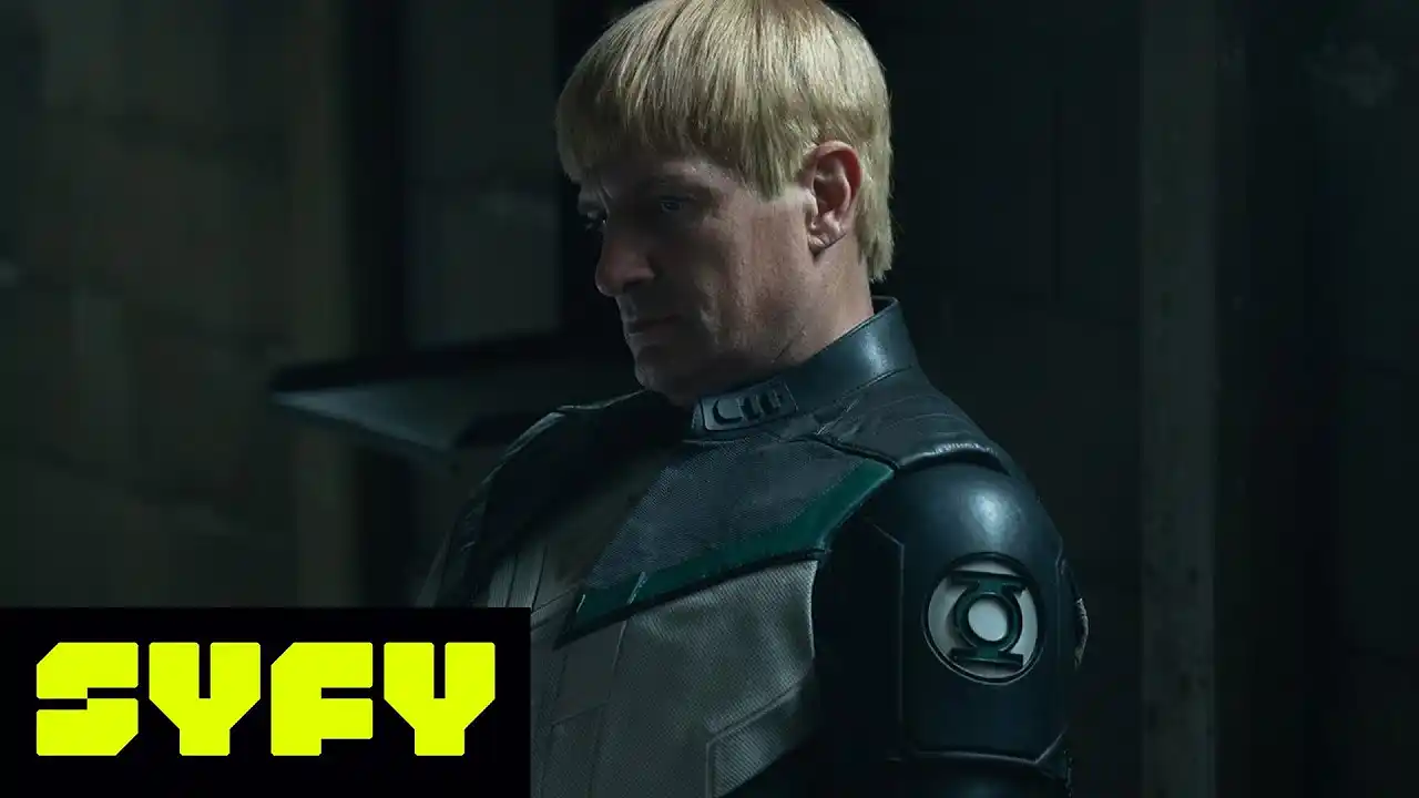 Video: Lanterns Producers Reveal Why Suit BROKE Comics Tradition (Exclusive) | SYFY