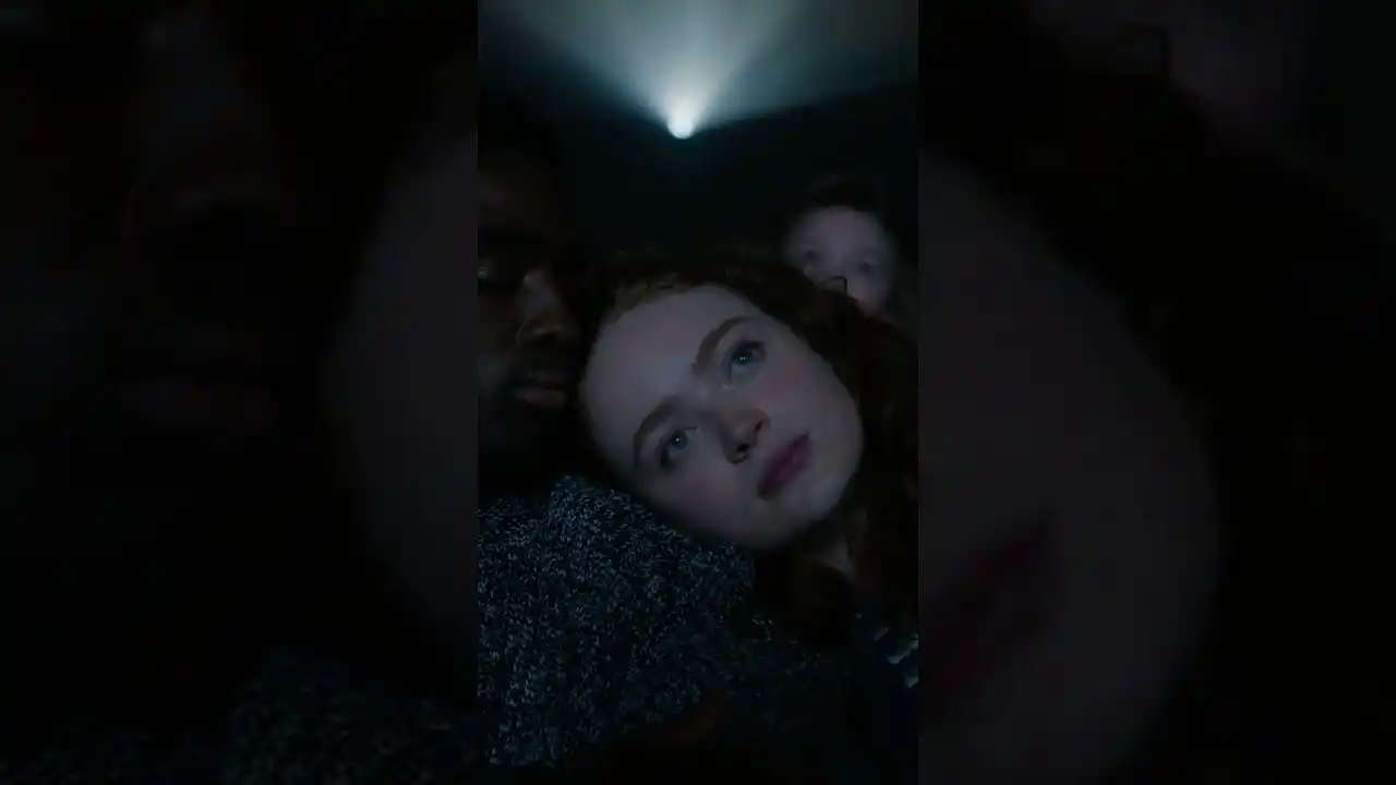 Video: ENDLICH HABEN SIE IHR KINO-DATE BEKOMMEN.