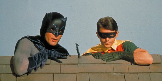  Adam West als Batman und Burt Ward als Robin