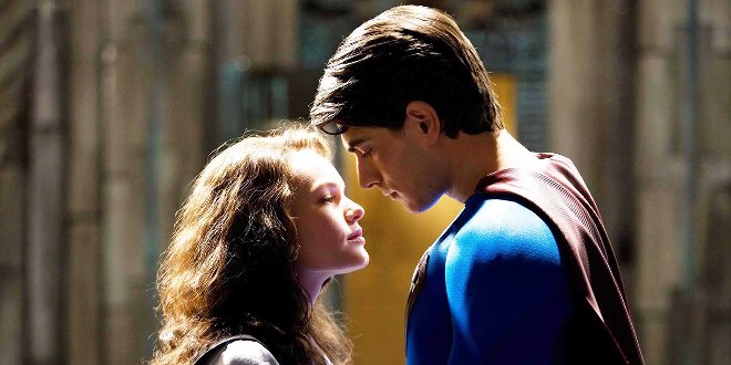 Kate Bosworth als Lois Lane mit Brandon Routh als Superman Kate Bosworth als Lois Lane mit Brandon Routh als Superman