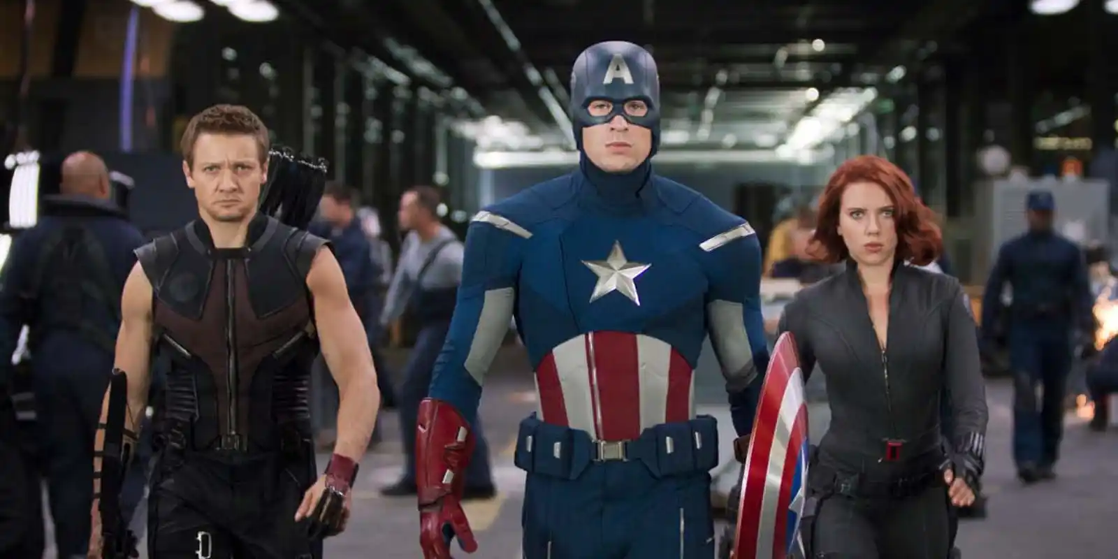 Jeremy Renner, Chris Evens und Scarlett Johansson in „Marvel's The Avengers” Jeremy Renner, Chris Evens und Scarlett Johansson in „Marvel's The Avengers”