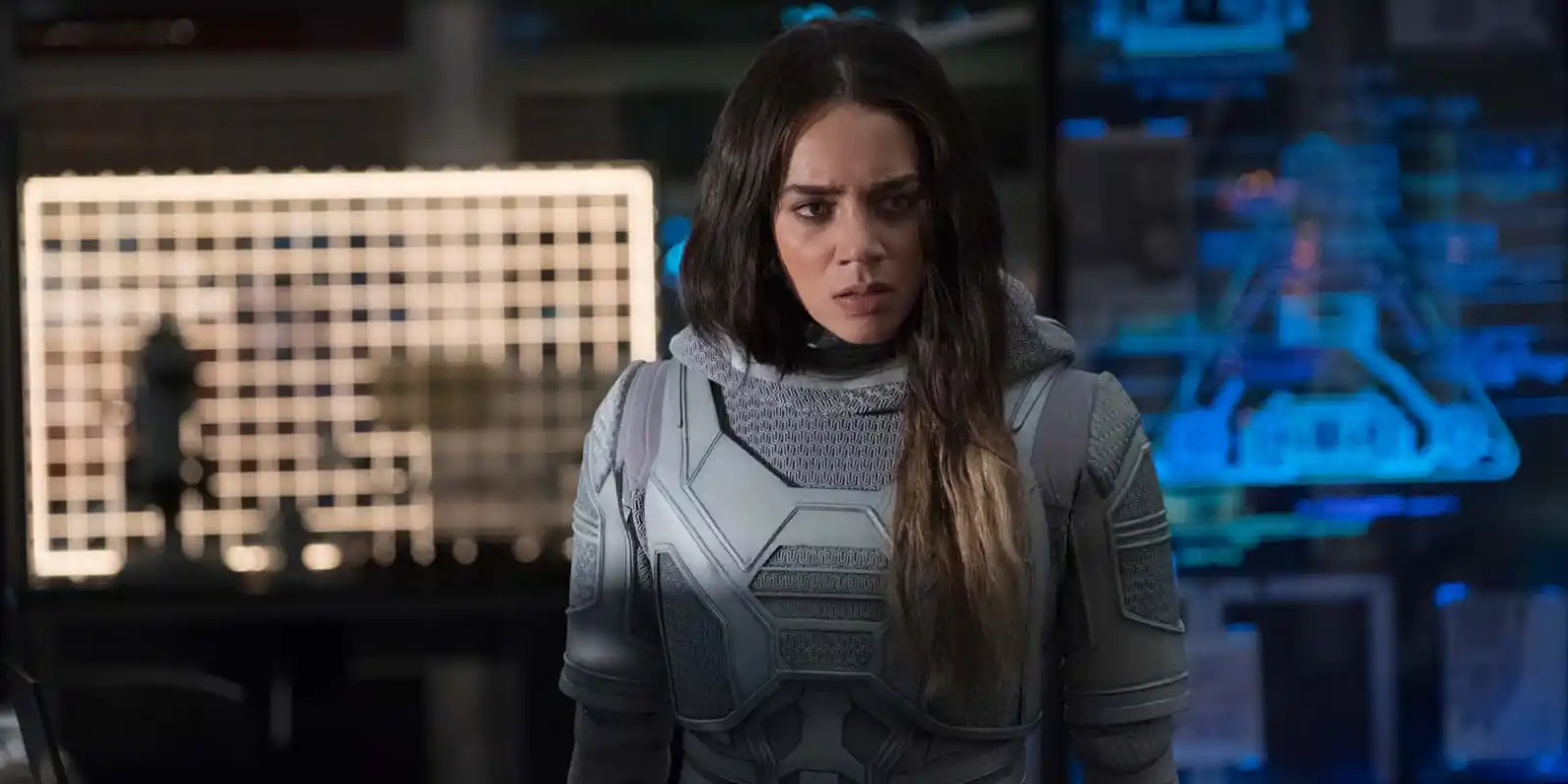 Ava Starr / Ghost (Hannah John-Kamen) als Antagonistin in „Ant-Man and the Wasp”