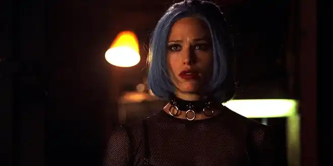 Alias - Die Agentin 2x01 – Szenenbild