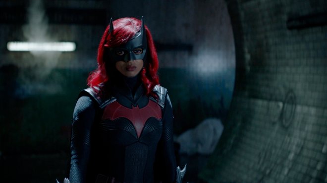 Batwoman 02x01 - Was geschah mit Kate Kane?