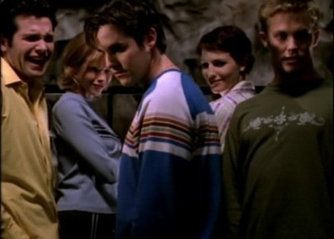 Buffy - Im Bann der Dämonen 01x06 - Das Lied der Hyänen