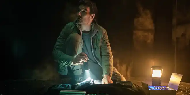 Dark Matter - Der Zeitenläufer 1x04 &ndash; Szenenbild