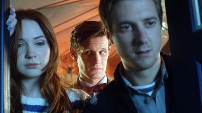 Doctor Who 07x02 - Dinos im All