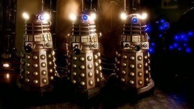 Doctor Who 01x13 - Getrennte Wege (2)
