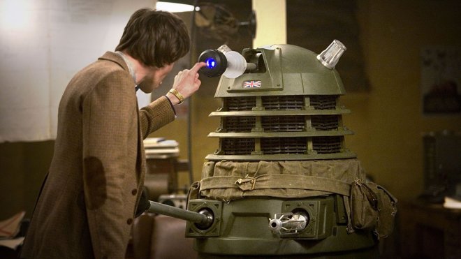 Doctor Who 05x03 - Sieg der Daleks