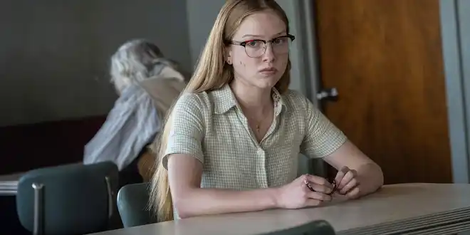 FROM 4x03 &ndash; Szenenbild