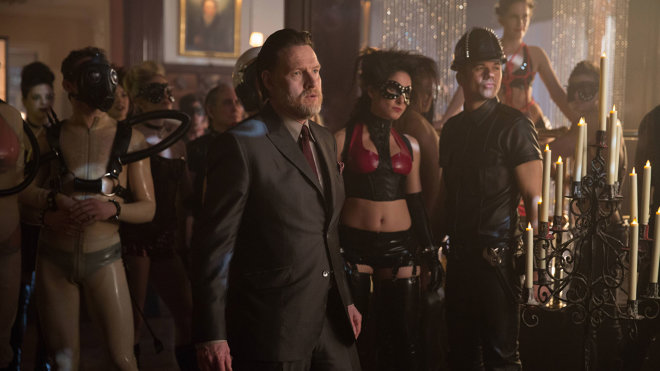 Gotham 01x21 - Amboss oder Hammer