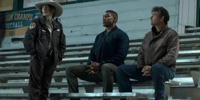 Lanterns 1x01 &ndash; Szenenbild
