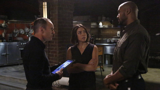Marvel's Agents of S.H.I.E.L.D. 03x03 - Inhuman gesucht