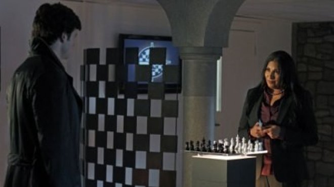 Smallville 09x16 - Checkmate