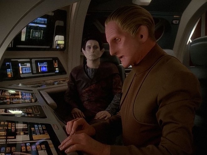 Star Trek: Deep Space Nine 07x06 - Verrat, Glaube und gewaltiger Fluss
