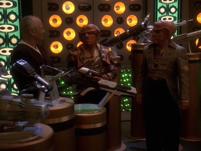 Star Trek: Deep Space Nine 05x18 - Kriegsgeschäfte