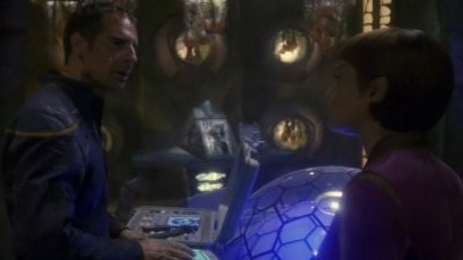 Star Trek: Enterprise 03x17 - Brutstätte