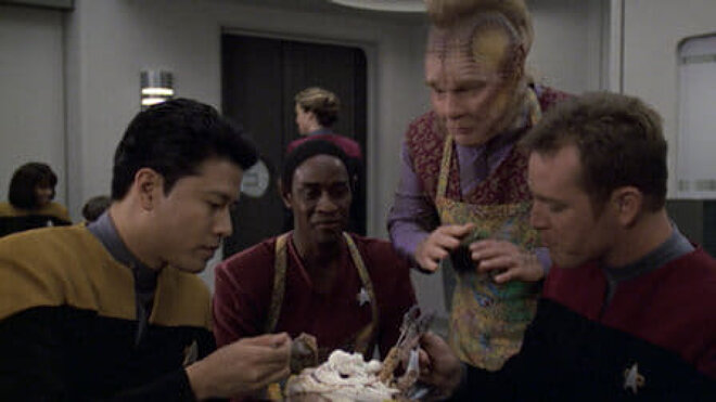 Star Trek: Raumschiff Voyager 06x06 - Rätsel