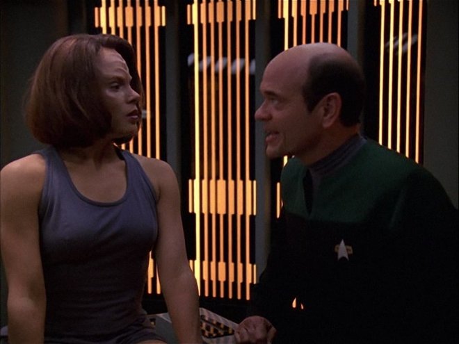 Star Trek: Raumschiff Voyager 07x12 - Abstammung