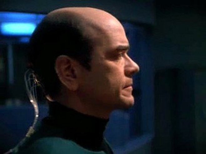 Star Trek: Raumschiff Voyager 04x23 - Der Zeitzeuge