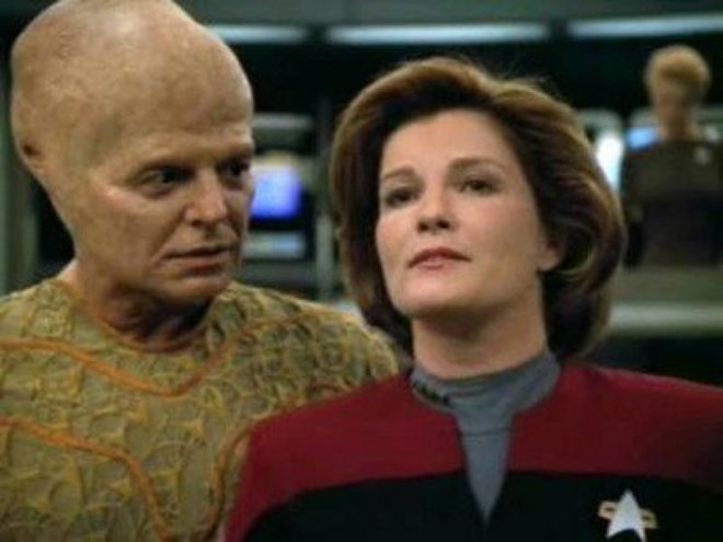 Star Trek: Raumschiff Voyager 04x26 - In Furcht und Hoffnung