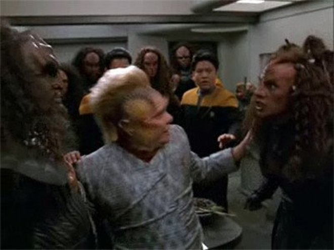 Star Trek: Raumschiff Voyager 07x14 - Die Prophezeiung