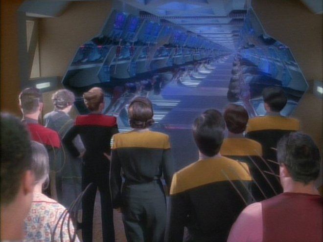 Star Trek: Raumschiff Voyager 01x01 - Der Fürsorger