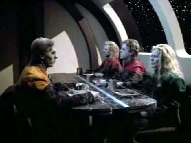 Star Trek: Raumschiff Voyager 04x13 - Wache Momente