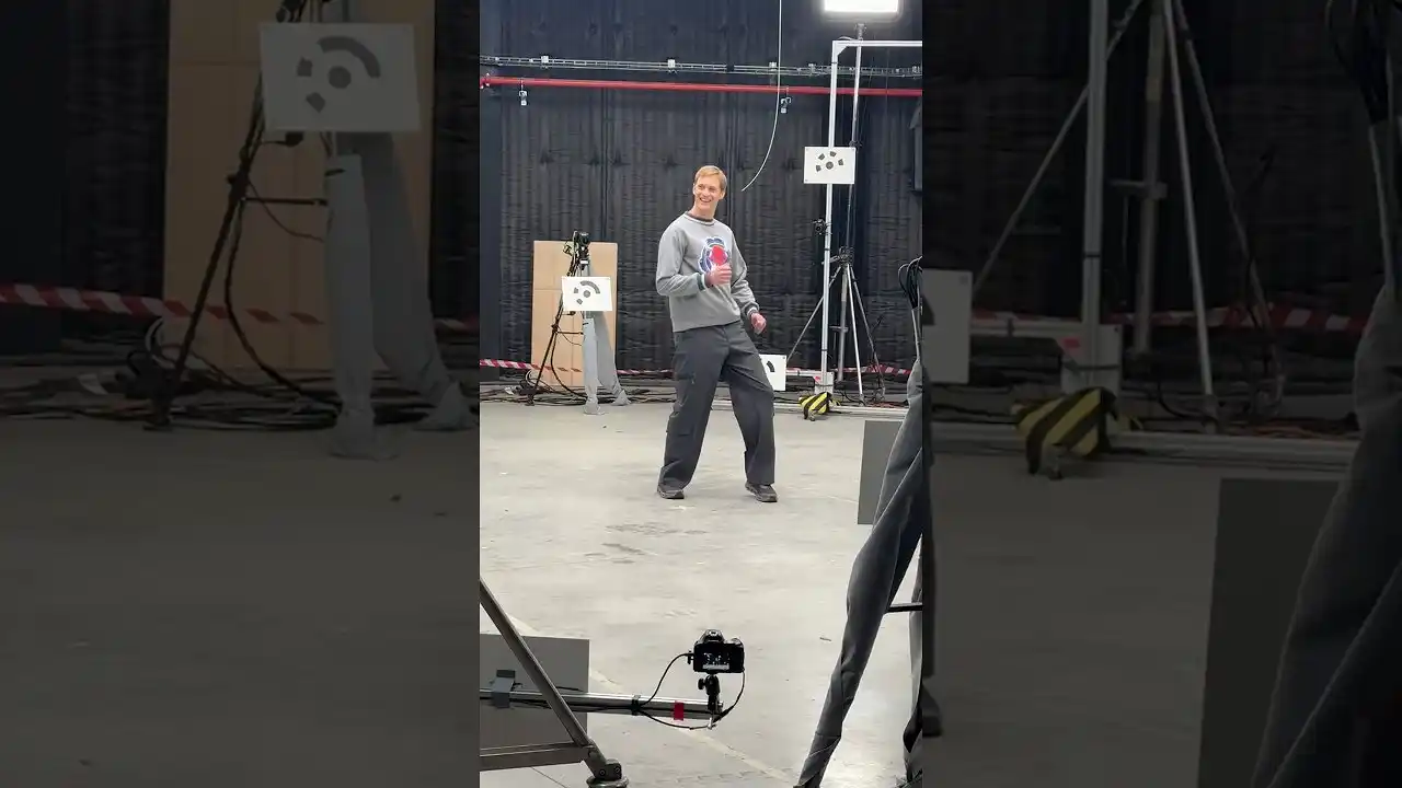 Murderbot &ndash; Trailer: Premium quality moves. Happy birthday, Alexander Skarsgård. #Murderbot Season 2 — In Production