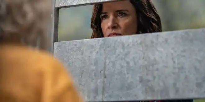 Yellowjackets 2x05 &ndash; Szenenbild