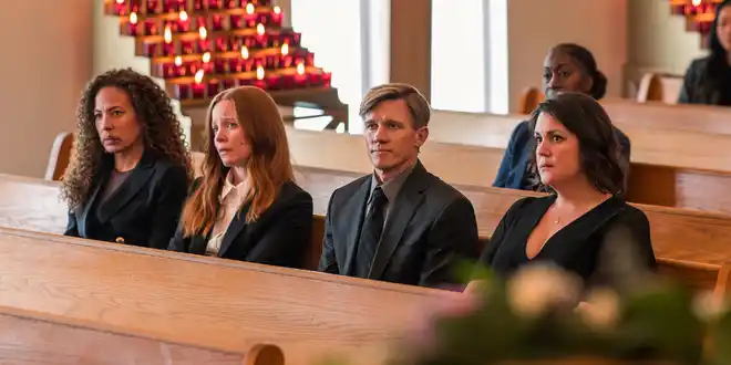 Yellowjackets 3x01 &ndash; Szenenbild