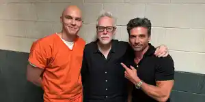 Bild zum Artikel: Superman-Cameo in Peacemaker: James Gunn teasert DCU-Top-Star mit einem Foto