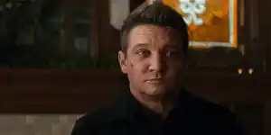 Bild zum Artikel: Ungleiche Behandlung: Warum Marvel Majors feuerte, aber an Jeremy Renner festhielt