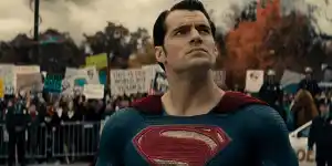 Bild zum Artikel: Zack Snyders DC-Erbe: Von Batman v Superman zum James Gunn Neustart