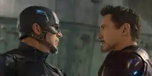 Bild zum Artikel: Zehn Jahre Civil War: Chris Evans bekennt sich zu Team Iron Man