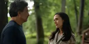 Bild zu: Dark Matter Staffel 2 Folge 7 „Die Pyramide“: Charlie reist allein, Blair warnt Leighton